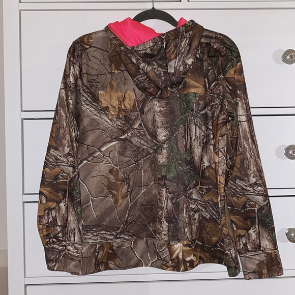 Realtree Camo Hoodie - Picture 3 of 3
